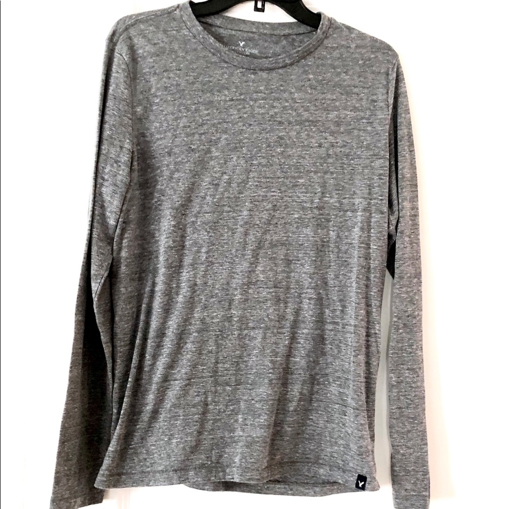 Men’s American Eagle Soft Grey Long Sleeve Tee